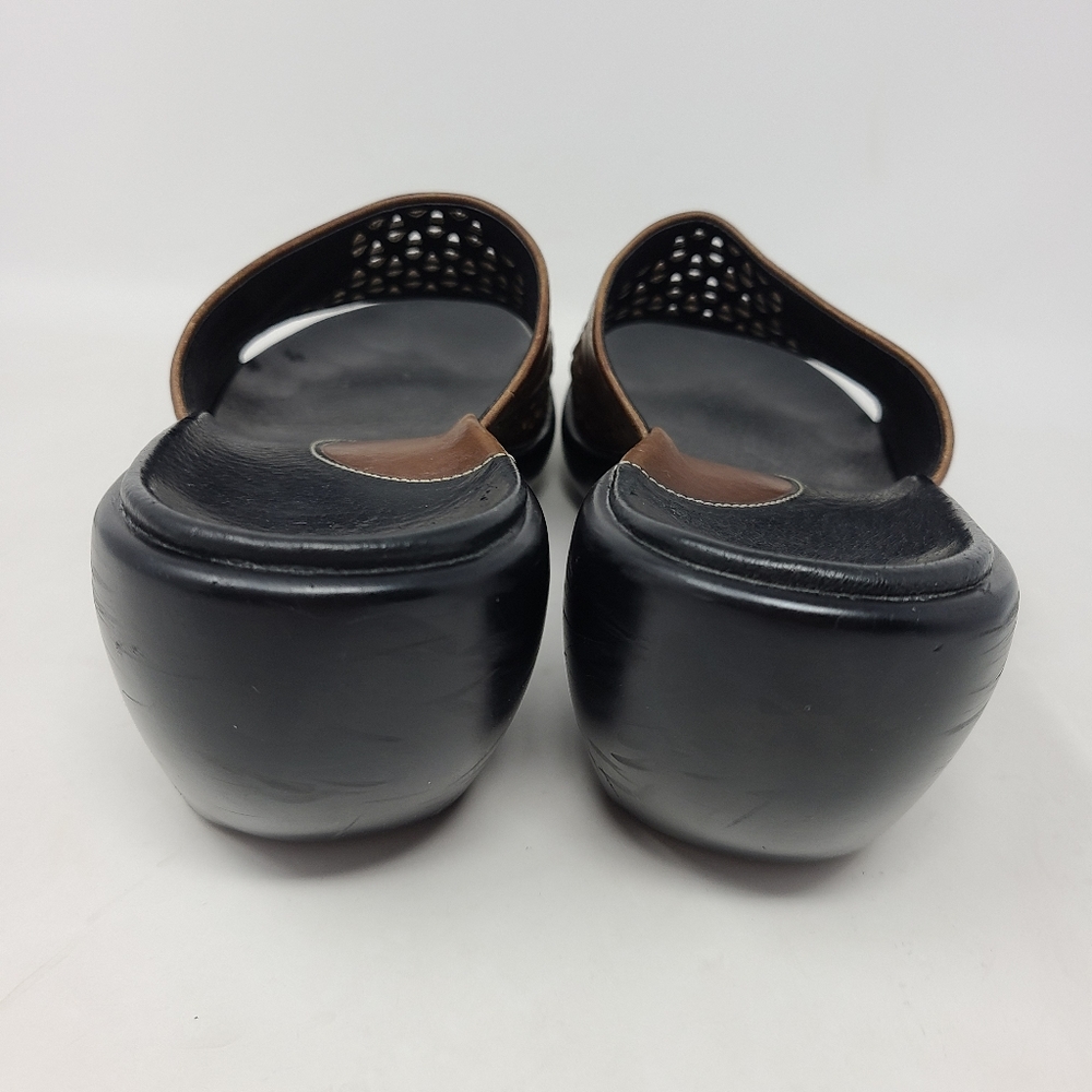Clarks Indigo Brown Leather Cut Out Floral Sandals - Picture 4 of 8